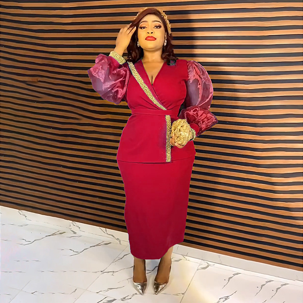Women's Fashion Contrasting Color V-Neck Puff Sleeve Top Sheath Skirt Set - Image 2